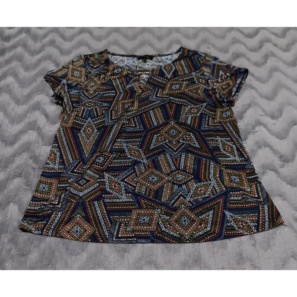 Melissa Paige Womens Size L Green Short Sleeve Geometric Diamond Keyhole Shirt